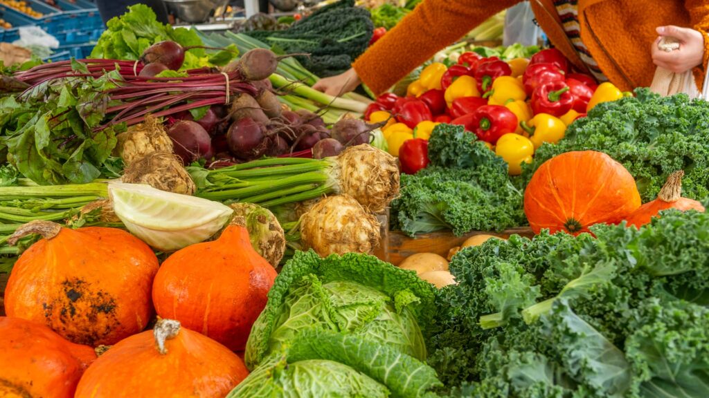 Farmers market pictures of vegetables
